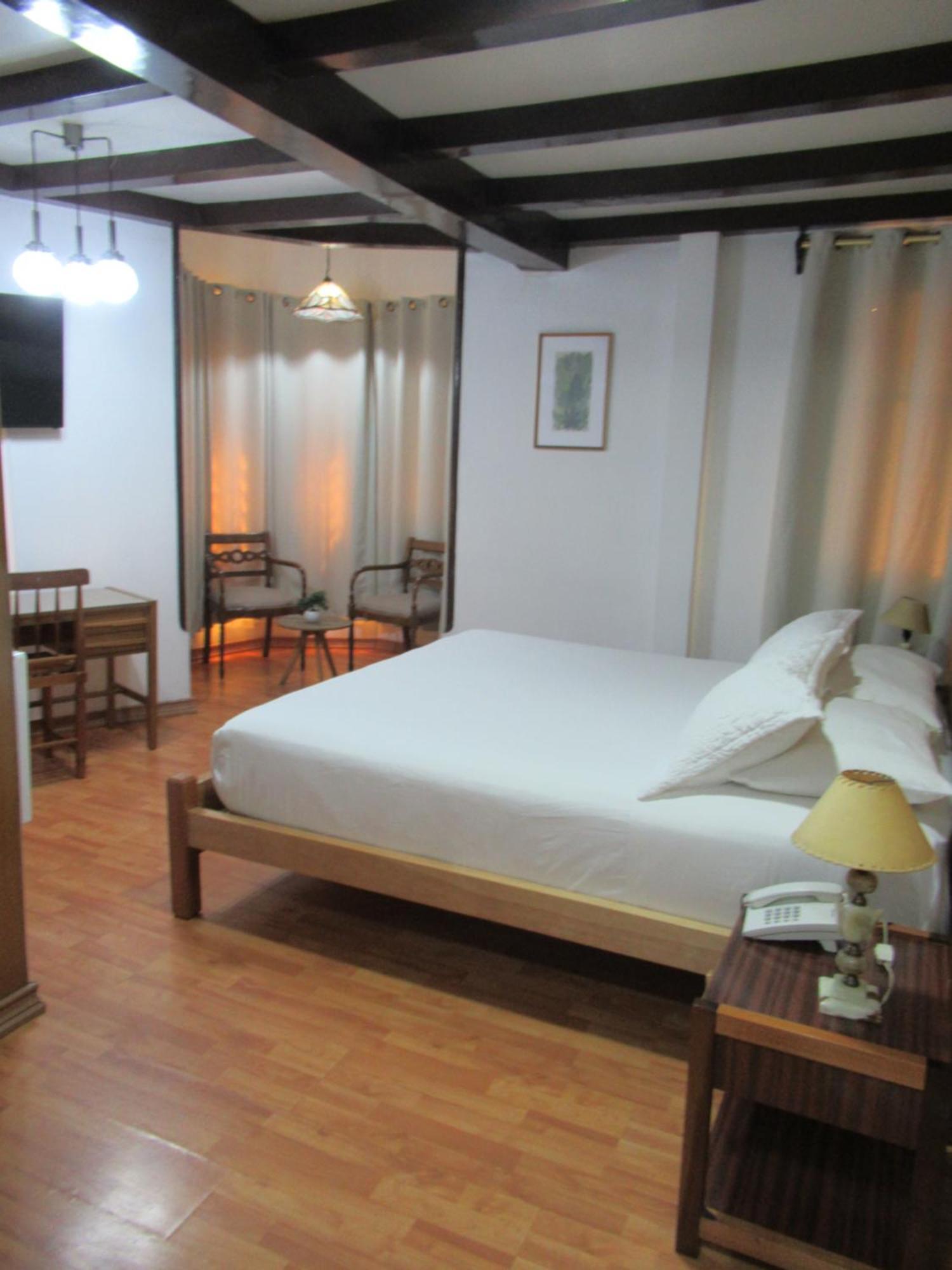 Hotel Vegas ซานติอาโก ภายนอก รูปภาพ