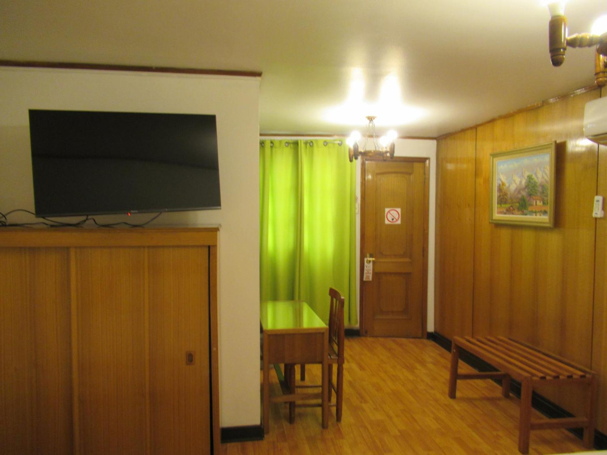 Hotel Vegas ซานติอาโก ภายนอก รูปภาพ