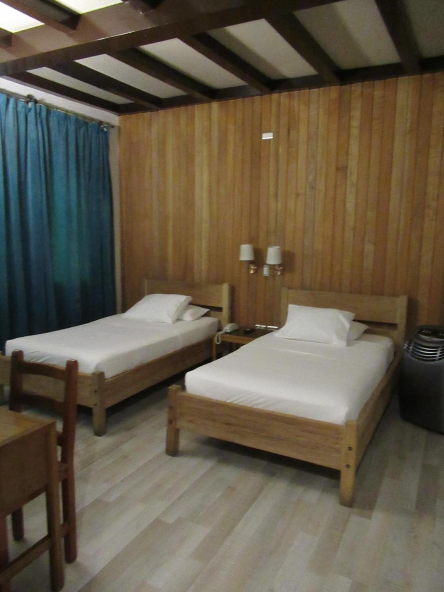 Hotel Vegas ซานติอาโก ภายนอก รูปภาพ